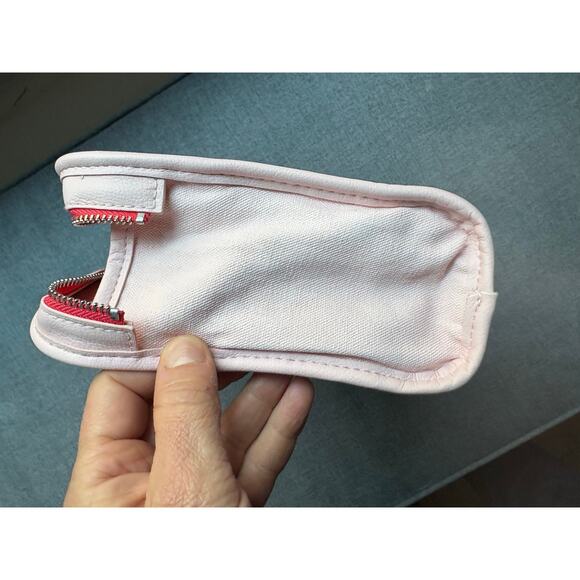 Glossier Pink Logo Makeup Beauty Clutch Bag 9 x 7 x 3 case - Picture 5 of 10